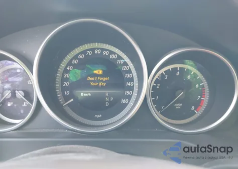 2016 Mercedes-Benz E 350 4Matic z USA, uszkodzony, nr VIN WDDHF8JB7GB183904